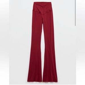 Aerie Real Me High Waisted Crossover Flare Legging in Cherry Tart sized Medium